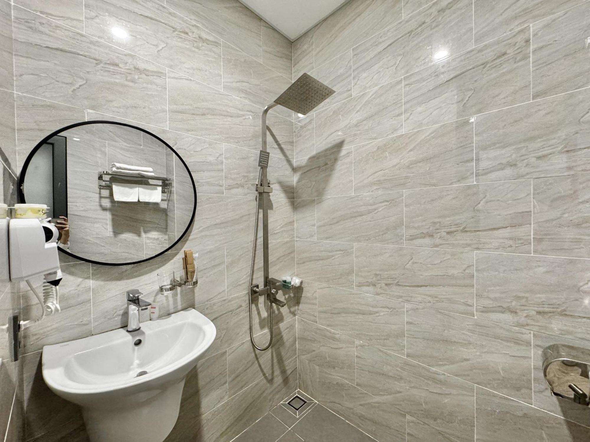 Lion 5 Hotel Can Tho Bagian luar foto